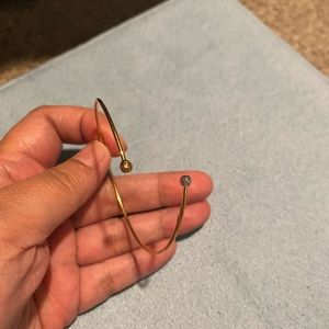 Real yellow gold (Saudi) slim bangle